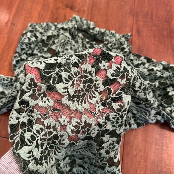 Anthropologie Dolan Green Lace Long Sleeve Ruffle Collar Puff SleeveTop Sz Small - Picture 10 of 12